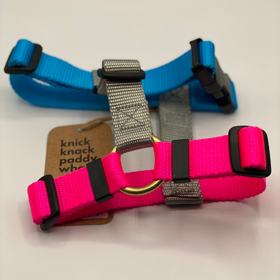 Knick Knack, H Harness, 90’s Vibe.